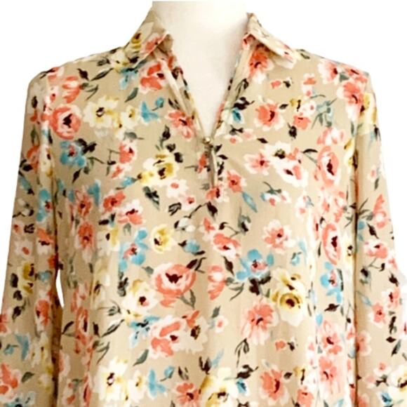 Bellatrix Blouse Shirt Semi Sheer Floral Button Front Blouse Top Size Small - Picture 5 of 14
